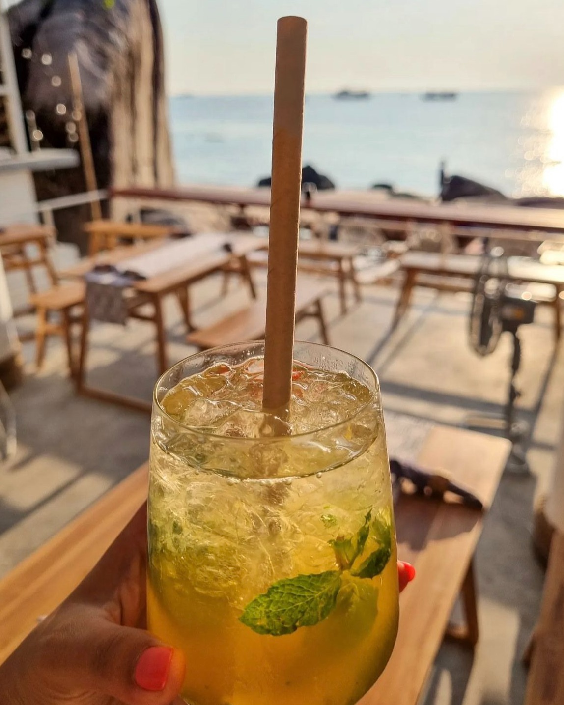 Sandbar beach club Koh Tao Thailand Deals (1)