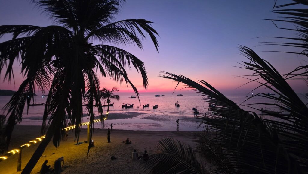 Lotus Beach Bar in Koh Tao, Thailand