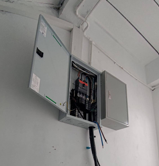 Electrical control panel and circuit breaker installation by Koh Tao Engineering Group in Koh Tao, Thailand
